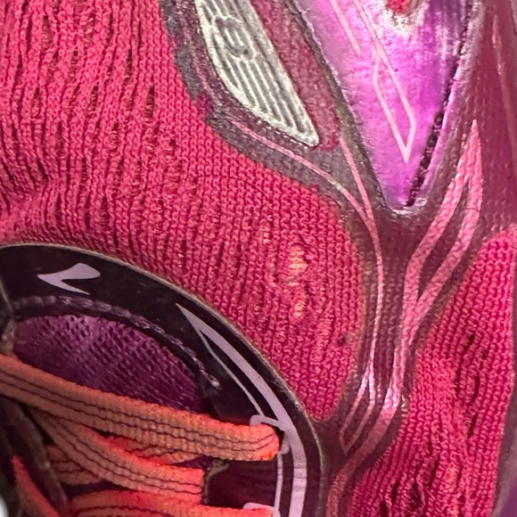 BROOKS Ghost Running Shoe 8th Edition Pink/Purple with Orange Size 11 - Picture 7 of 14